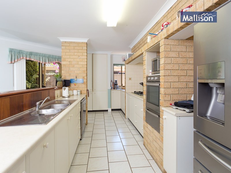 7 Duchart Way, Coogee WA 6166