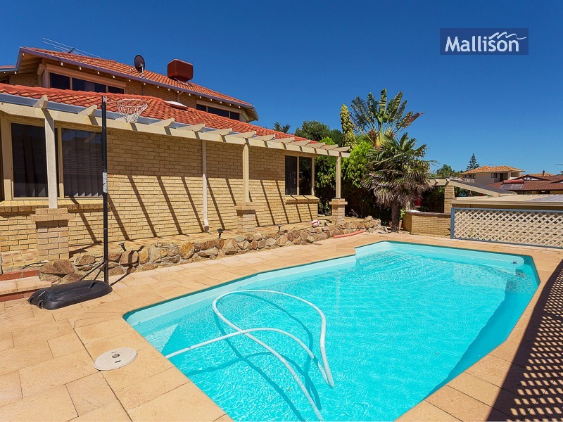 7 Duchart Way, Coogee WA 6166