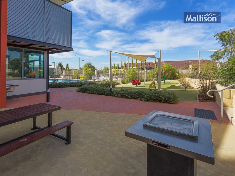 1/35 Malata Crescent, Success WA 6164