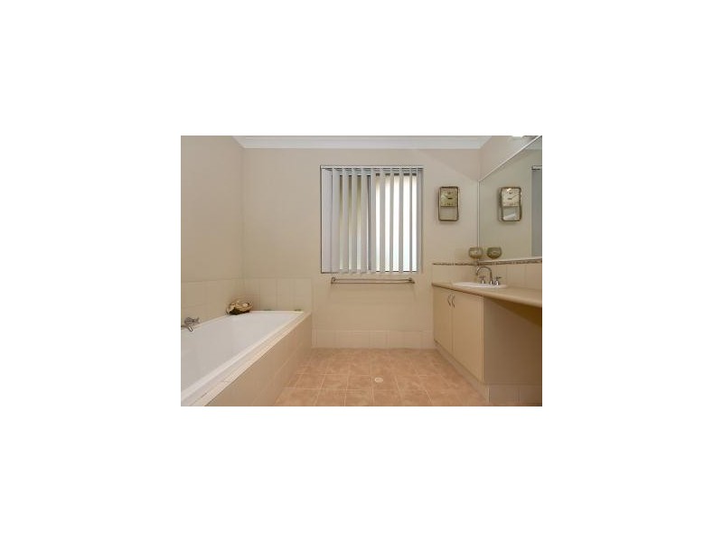 177 Robinson Road, Wandi WA 6167