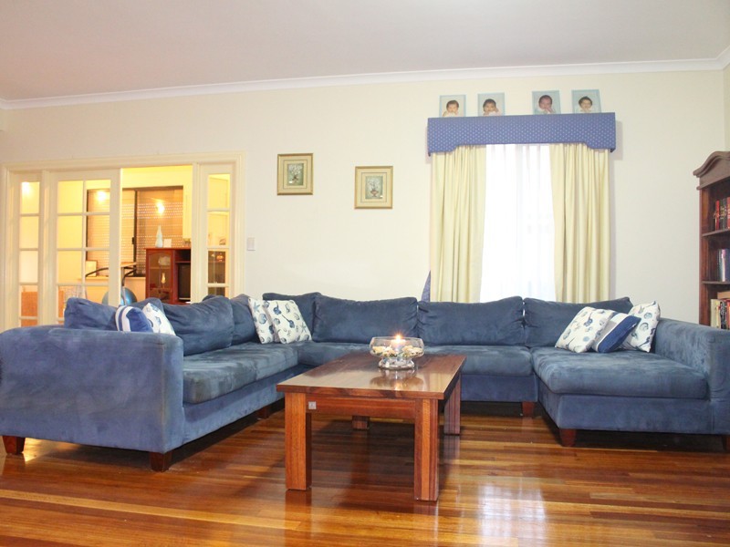 26 Chivalry Way, Atwell WA 6164