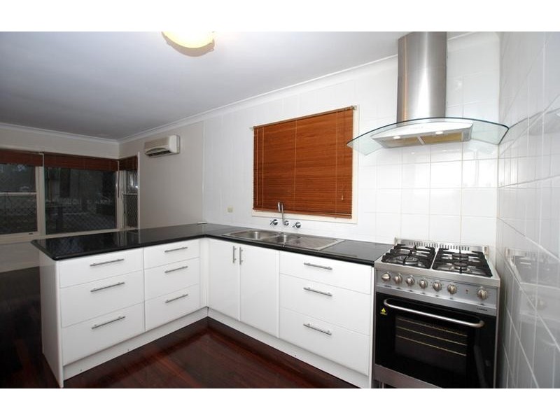 5 Hagart Way, Lockridge WA 6054