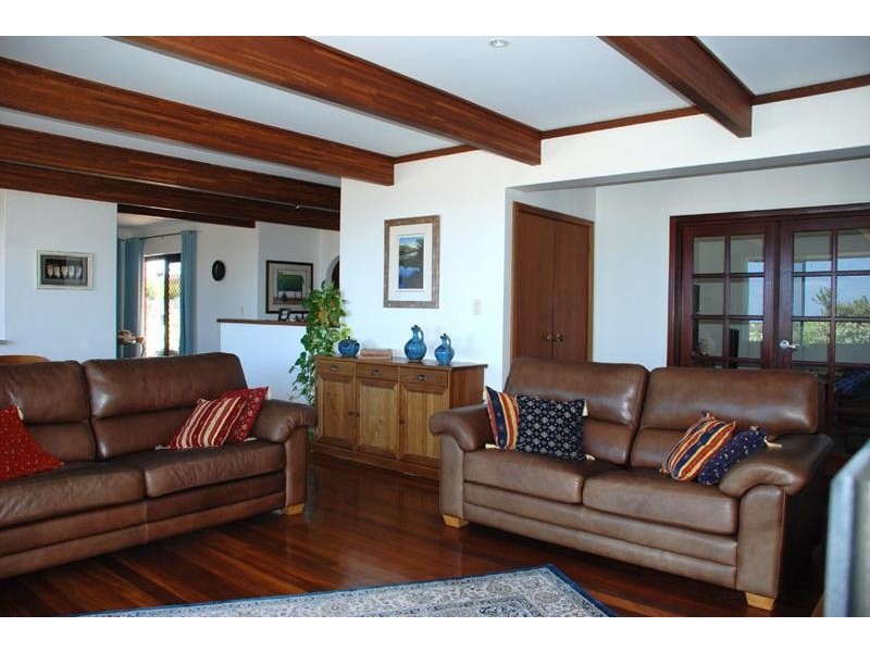 6 Cuttle Court, Mullaloo WA 6027