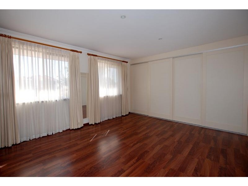 6 Cuttle Court, Mullaloo WA 6027