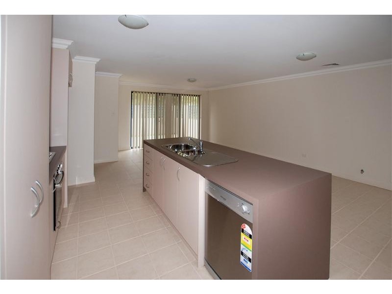 3/16 Coojong Link, Success WA 6164