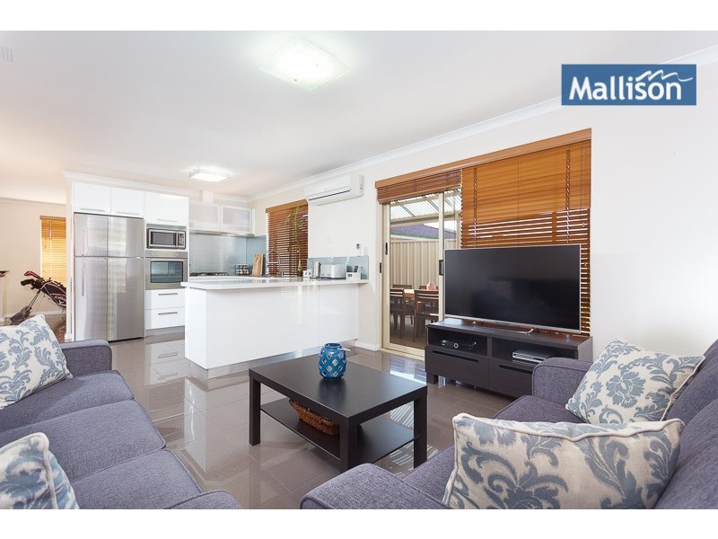 2A Somerset Rise, Kardinya WA 6163