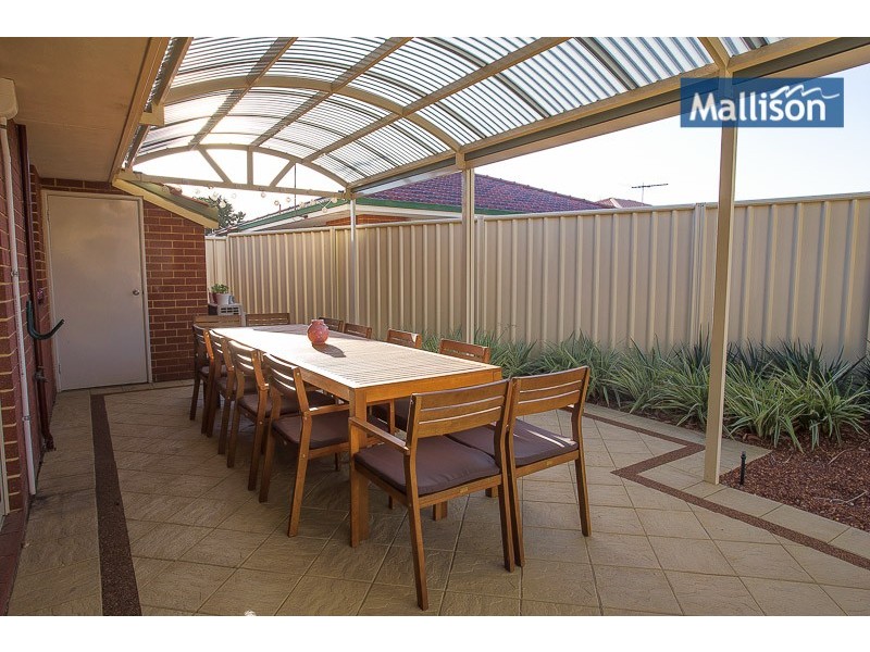 2A Somerset Rise, Kardinya WA 6163
