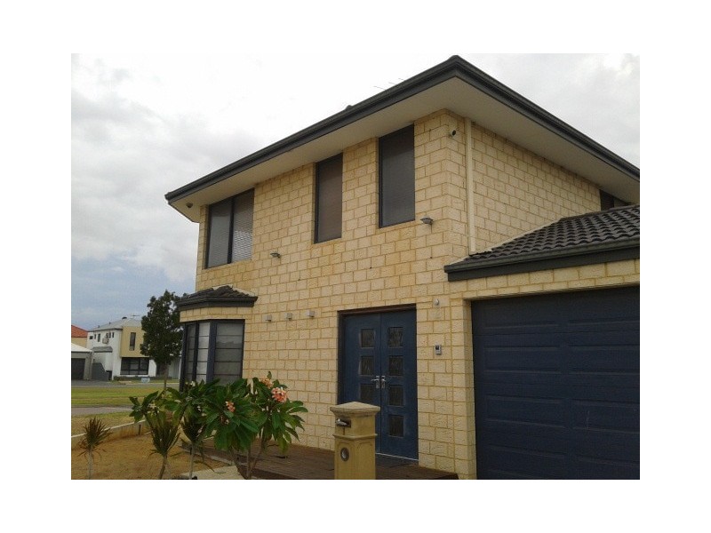 1 Cressida Parkway, Success WA 6164