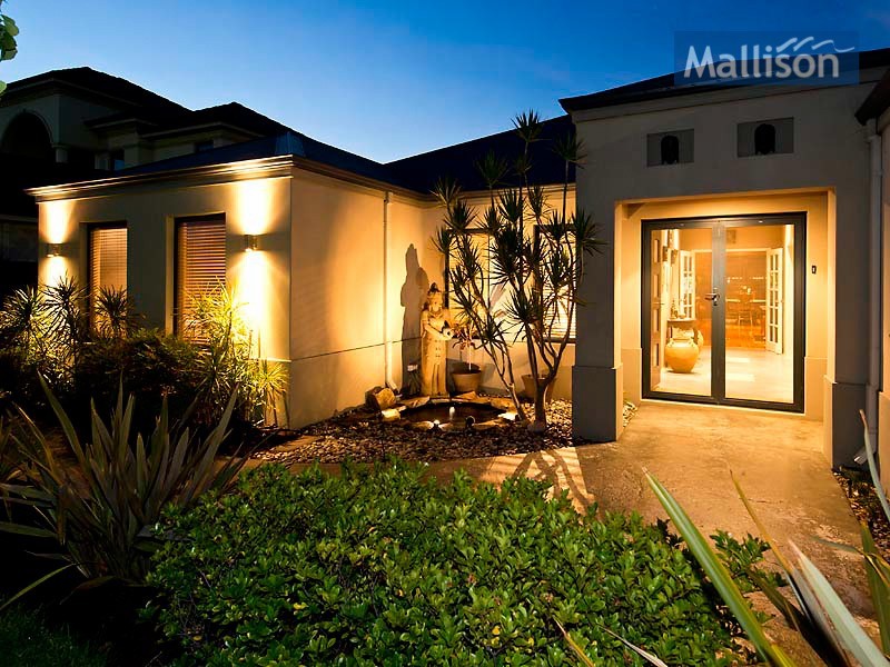 25 Dunbar Way, Canning Vale WA 6155