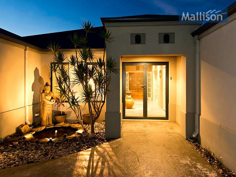 25 Dunbar Way, Canning Vale WA 6155