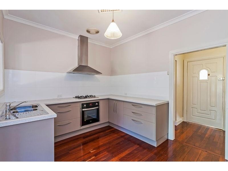 3 Paitt St, Willagee WA 6156