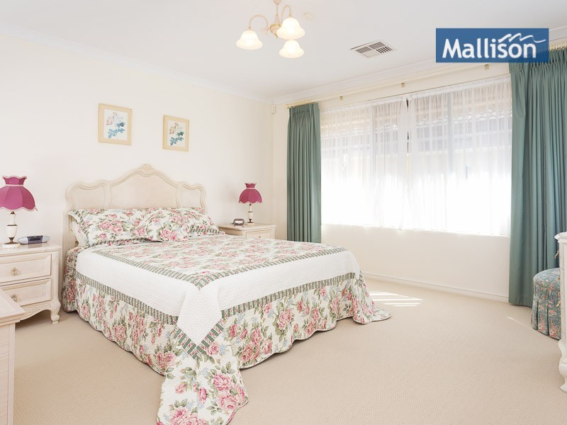 36 Dorchester Turn, Canning Vale WA 6155