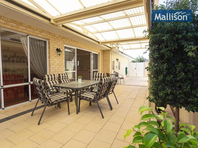 36 Dorchester Turn, Canning Vale WA 6155