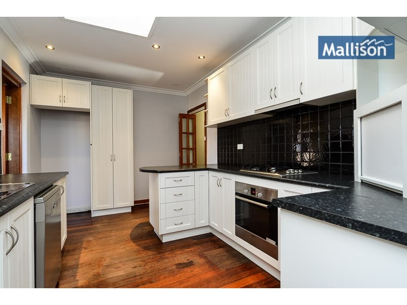 13 Sullivan Street, Beckenham WA 6107