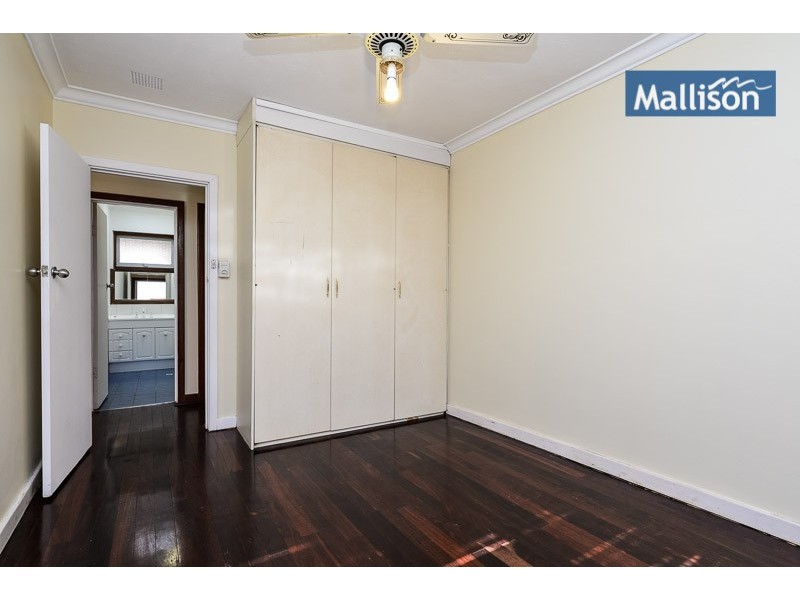 13 Sullivan Street, Beckenham WA 6107