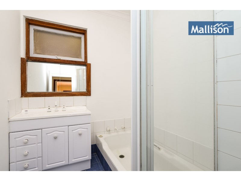 13 Sullivan Street, Beckenham WA 6107