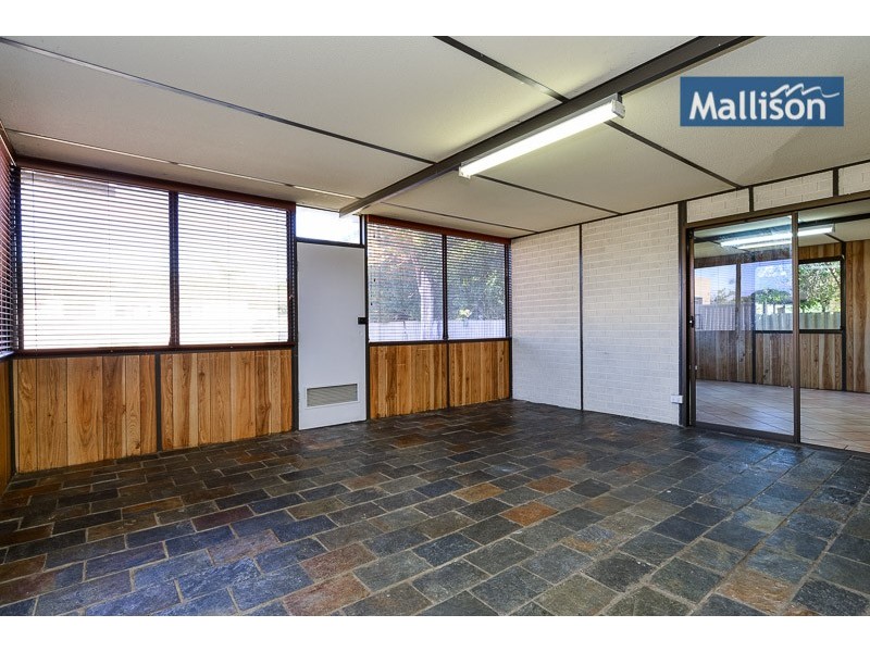 13 Sullivan Street, Beckenham WA 6107