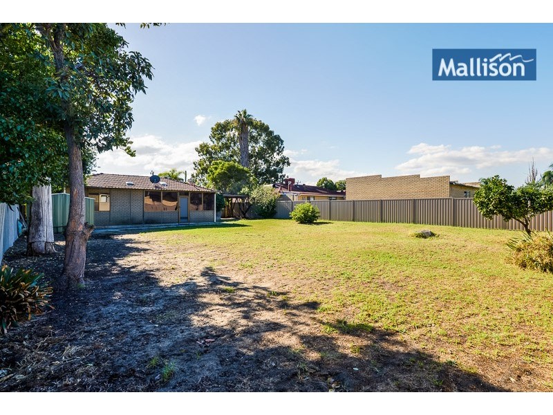13 Sullivan Street, Beckenham WA 6107