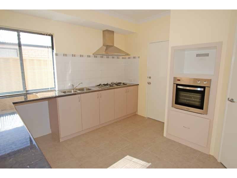 18 Shelduck Bend, Harrisdale WA 6112