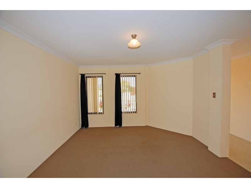 18 Shelduck Bend, Harrisdale WA 6112