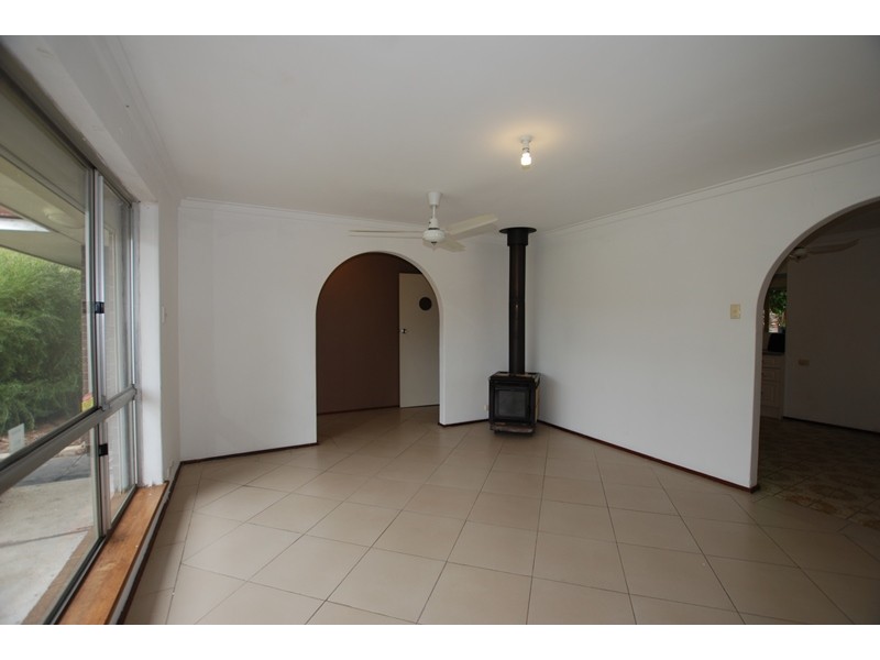 34 Carabeen Road, Maddington WA 6109