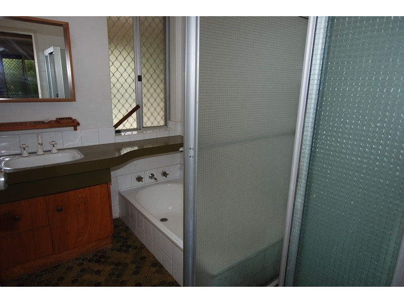 34 Carabeen Road, Maddington WA 6109