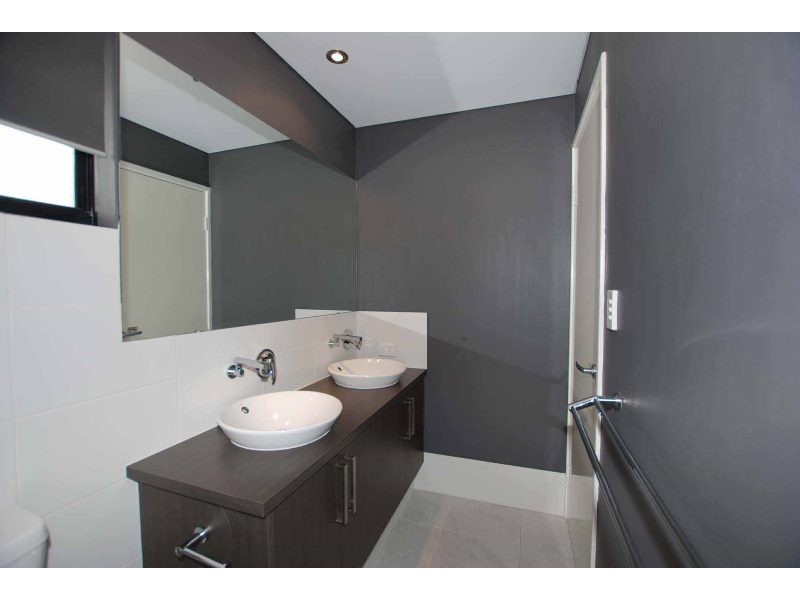 21 Fairlie Road, Canning Vale WA 6155