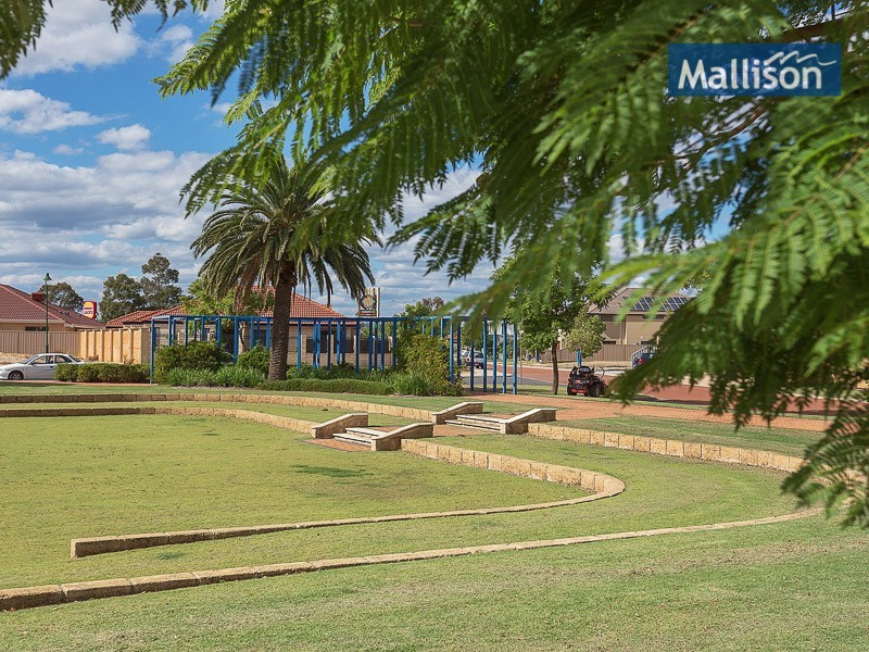 11 St Albans Promenade, Canning Vale WA 6155