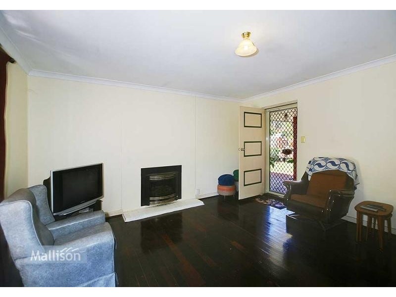 3007 Albany Highway, Kelmscott WA 6111