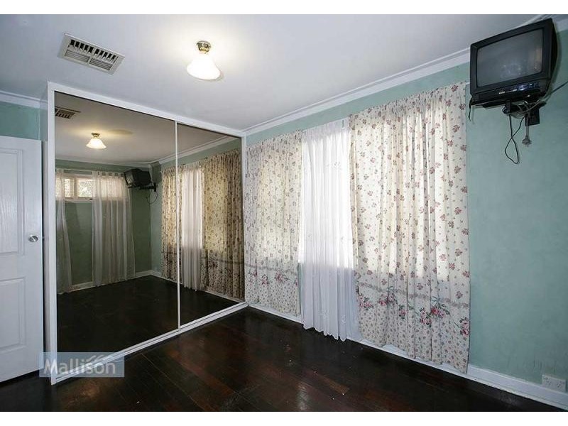 3007 Albany Highway, Kelmscott WA 6111