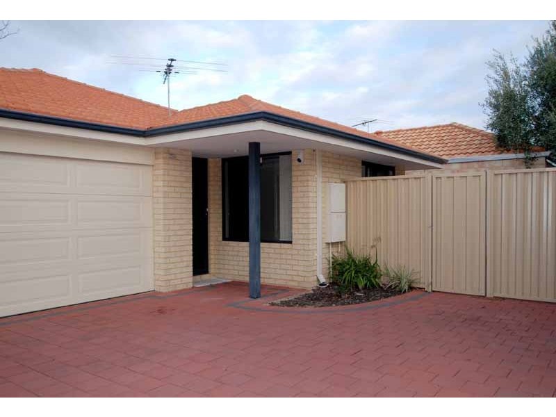 15C Wardong Road, Westminster WA 6061
