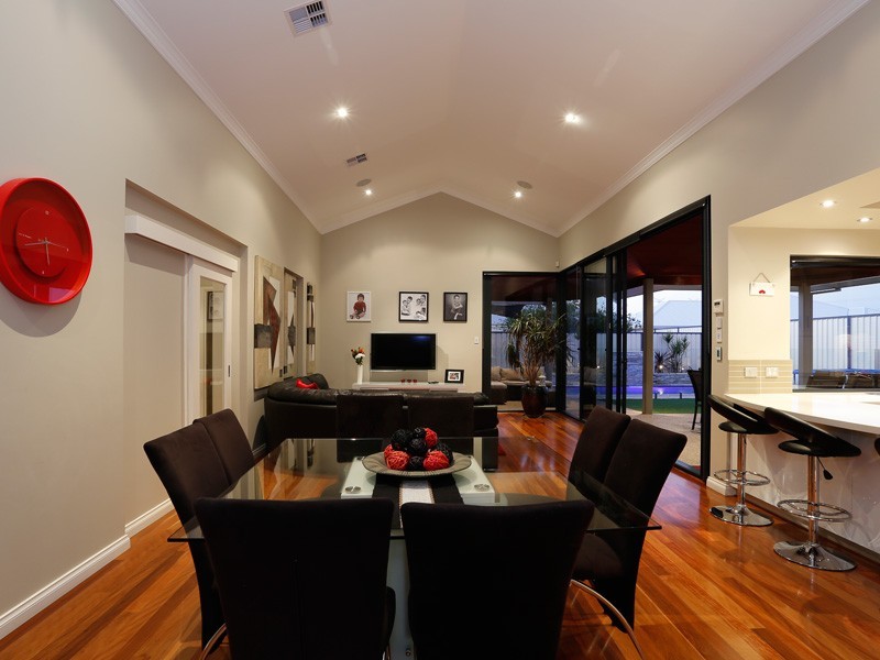 37 Caterpillar Road, Success WA 6164