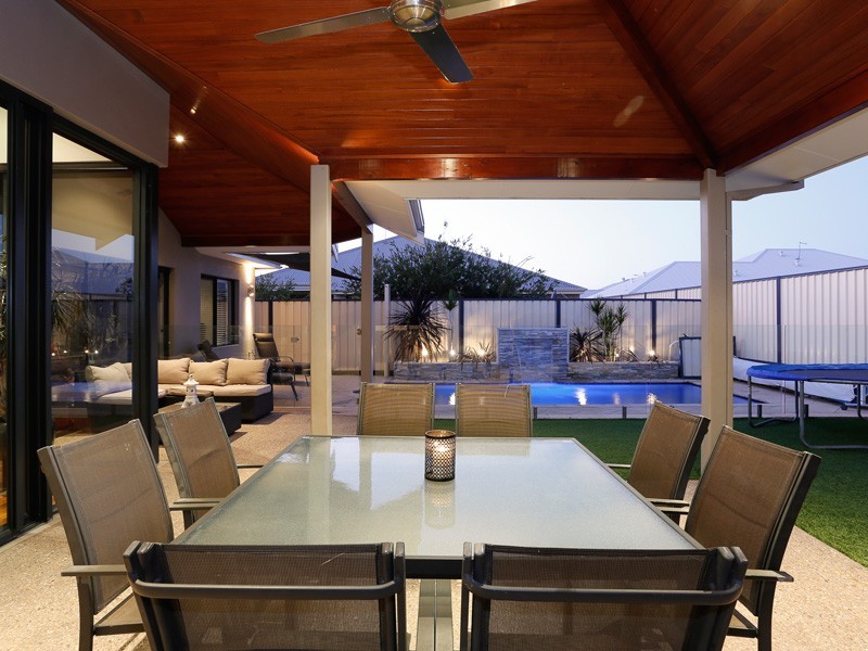 37 Caterpillar Road, Success WA 6164