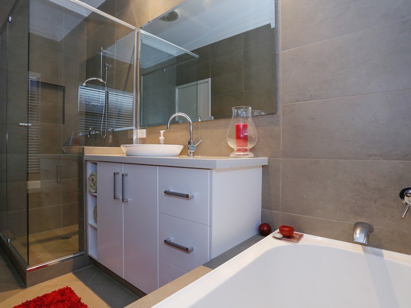 37 Caterpillar Road, Success WA 6164