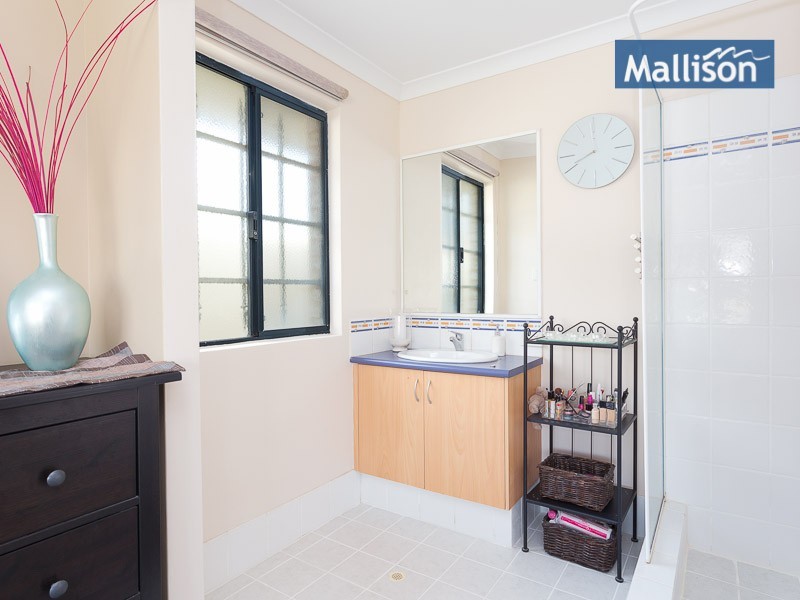 20 Sandleford Way, Hammond Park WA 6164
