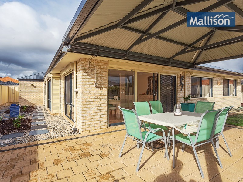 20 Sandleford Way, Hammond Park WA 6164