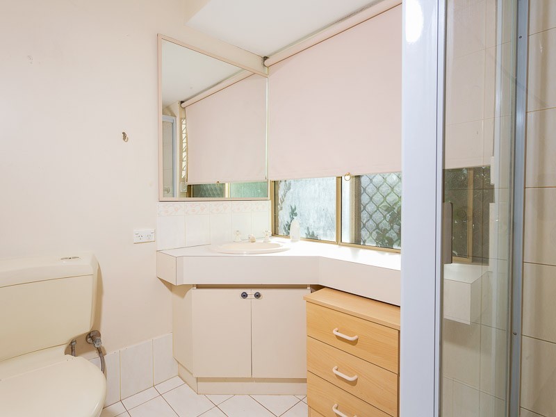8 Voyager Drive, Thornlie WA 6108