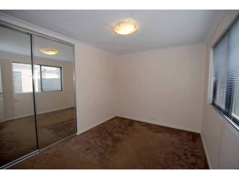 8/2 Pemberton Boulevard, Baldivis WA 6171