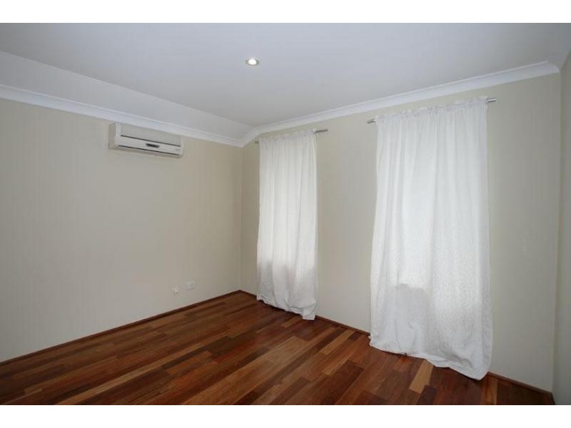 31B McCoy Street, Melville WA 6156