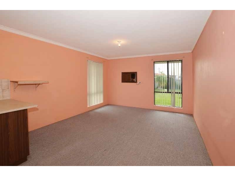 52A Astinal Drive, Gosnells WA 6110
