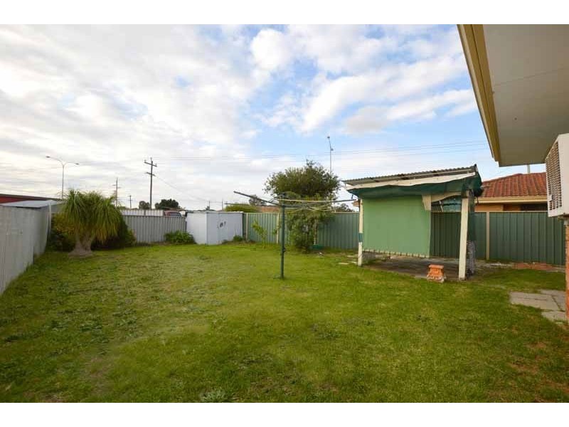 52A Astinal Drive, Gosnells WA 6110