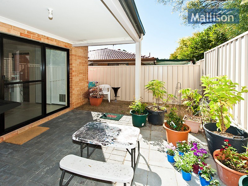 31 Regina Road, Kelmscott WA 6111