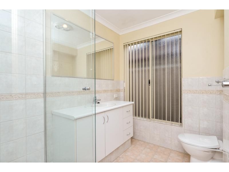 52 Totara Avenue, Canning Vale WA 6155