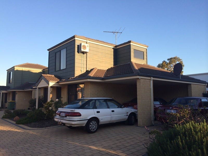 3/7 Bickley Road, Cannington WA 6107