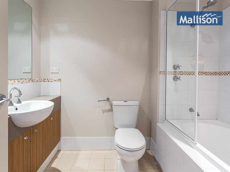 6/5 Ibera Way, Success WA 6164