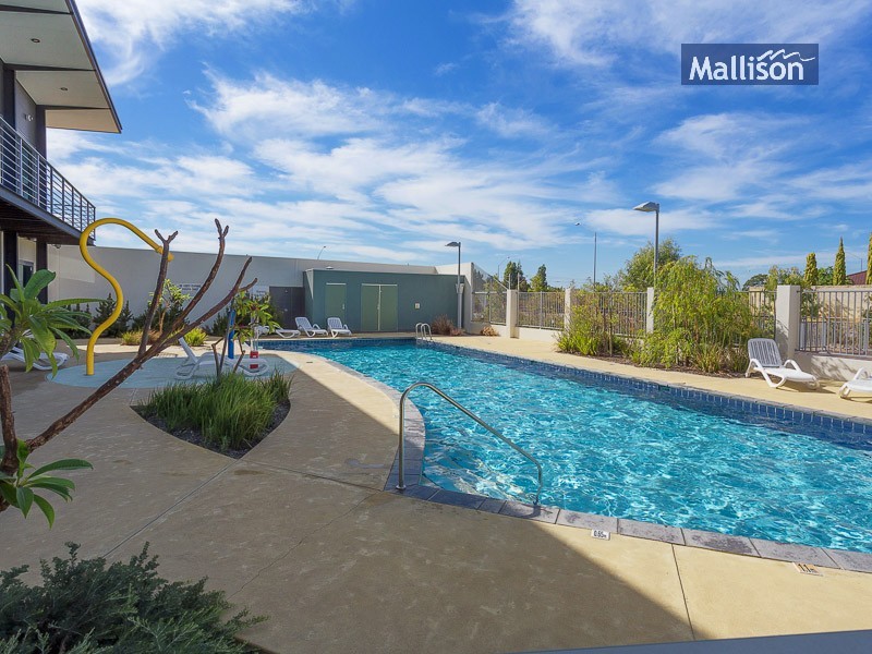 6/5 Ibera Way, Success WA 6164
