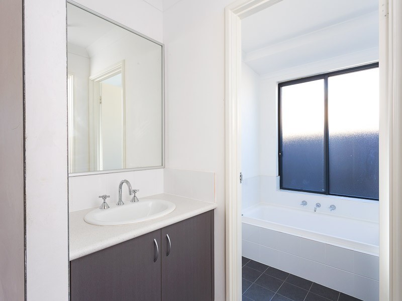 8 Sahara Drive, Baldivis WA 6171