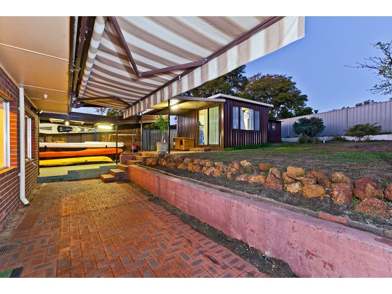 34 Alvah Street, St James WA 6102