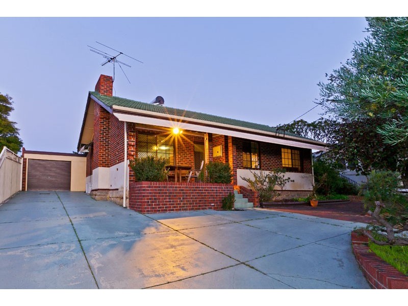 34 Alvah Street, St James WA 6102