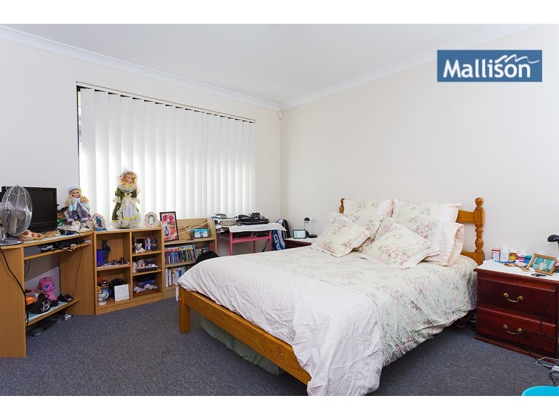 5 Gorman Place, Calista WA 6167